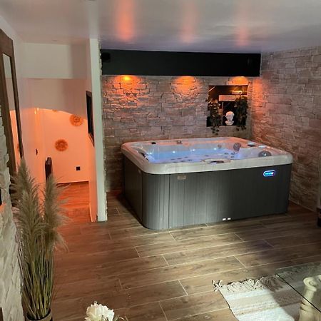 Chateau De La Sagesse Spa Rouen Extérieur photo